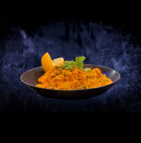 بهايا رز مع فواكة بحر وخضار *حار